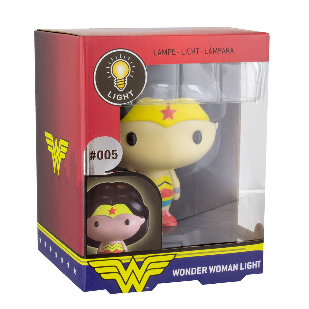 Wonder Woman 3D Character Night Light in box display