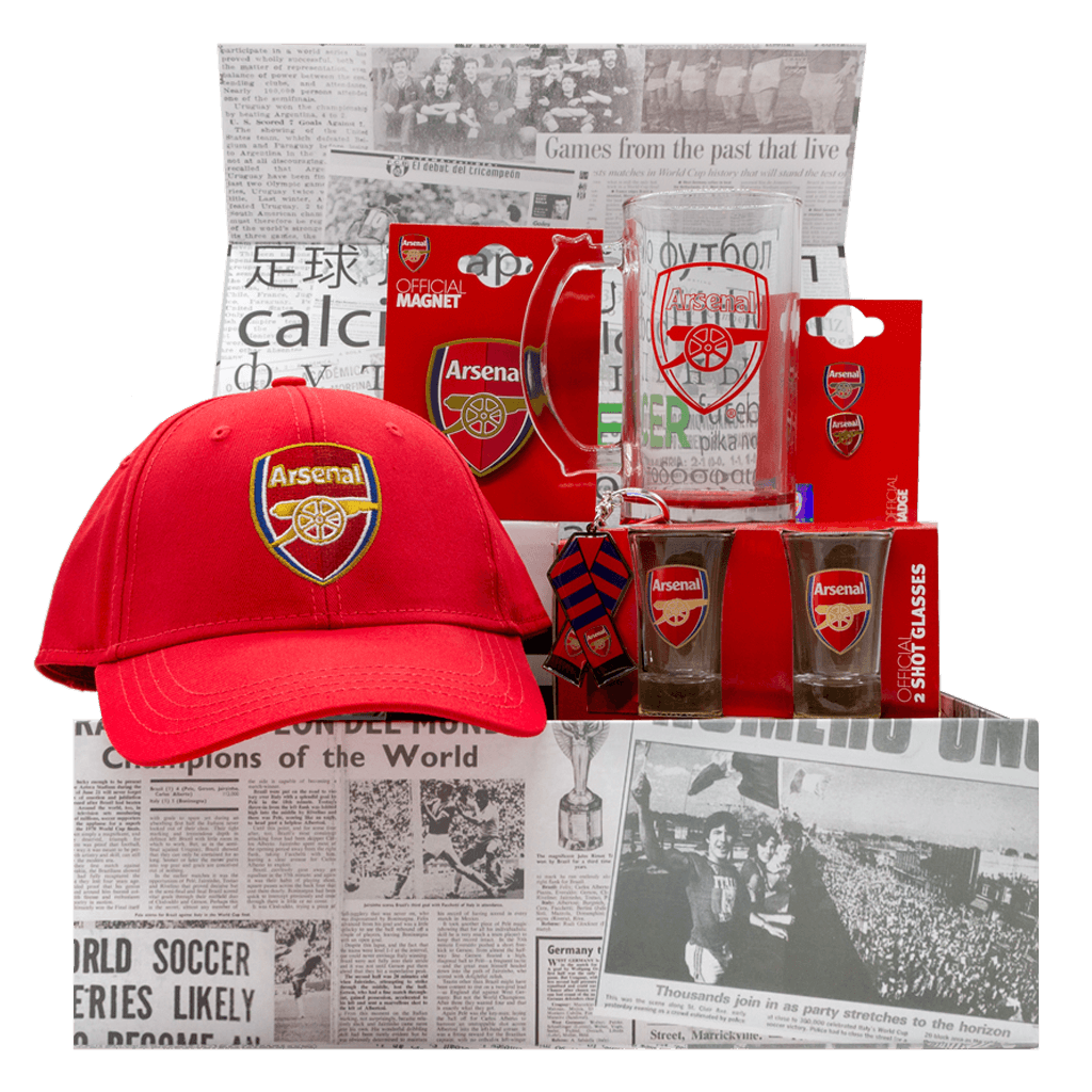 Arsenal GUNNERS Gift Box with cap, glass beer stein, magnet, lapel pin, keychain, and shot glasses.